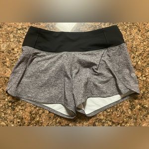 Lululemon Black and Grey Shorts Size 4